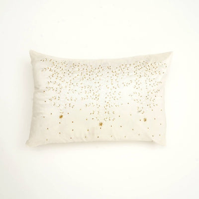 Polyester Pillow With Embroidery Work
